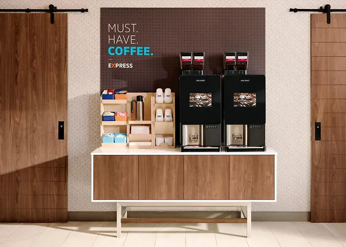 Holiday Inn Express & Suites- South Bend Casino By Ihg